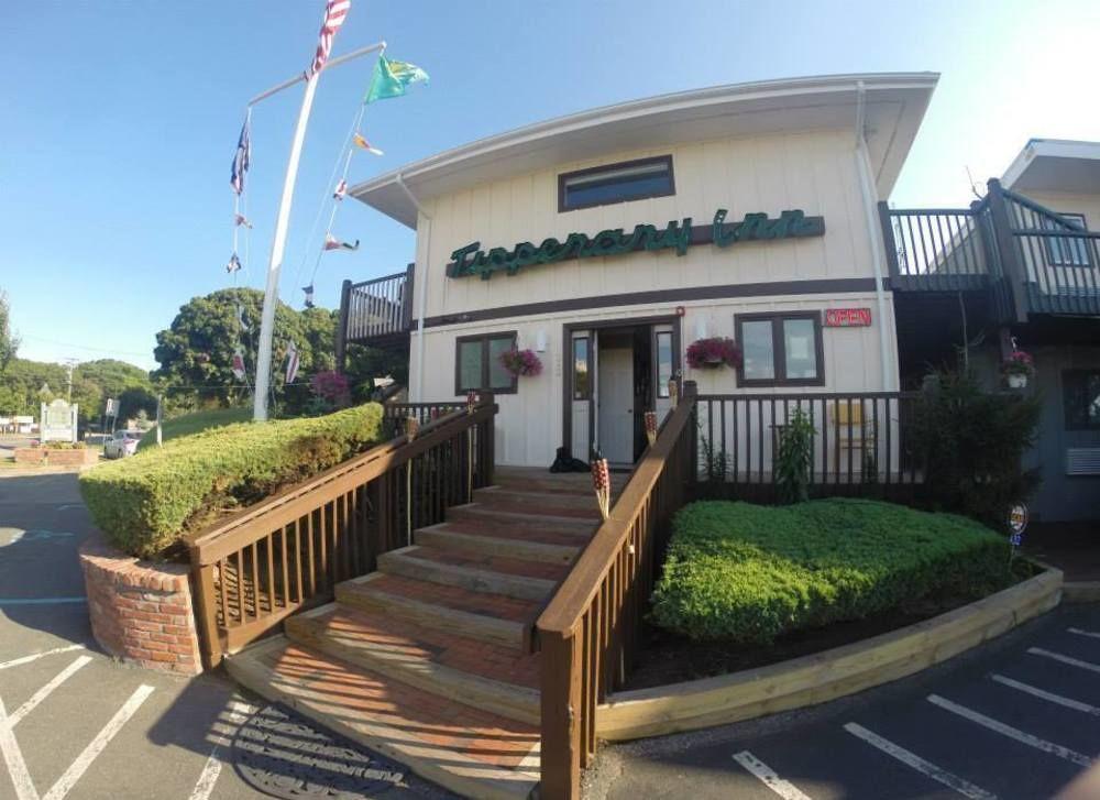 Kenny'S Tipperary Inn Montauk Exteriör bild